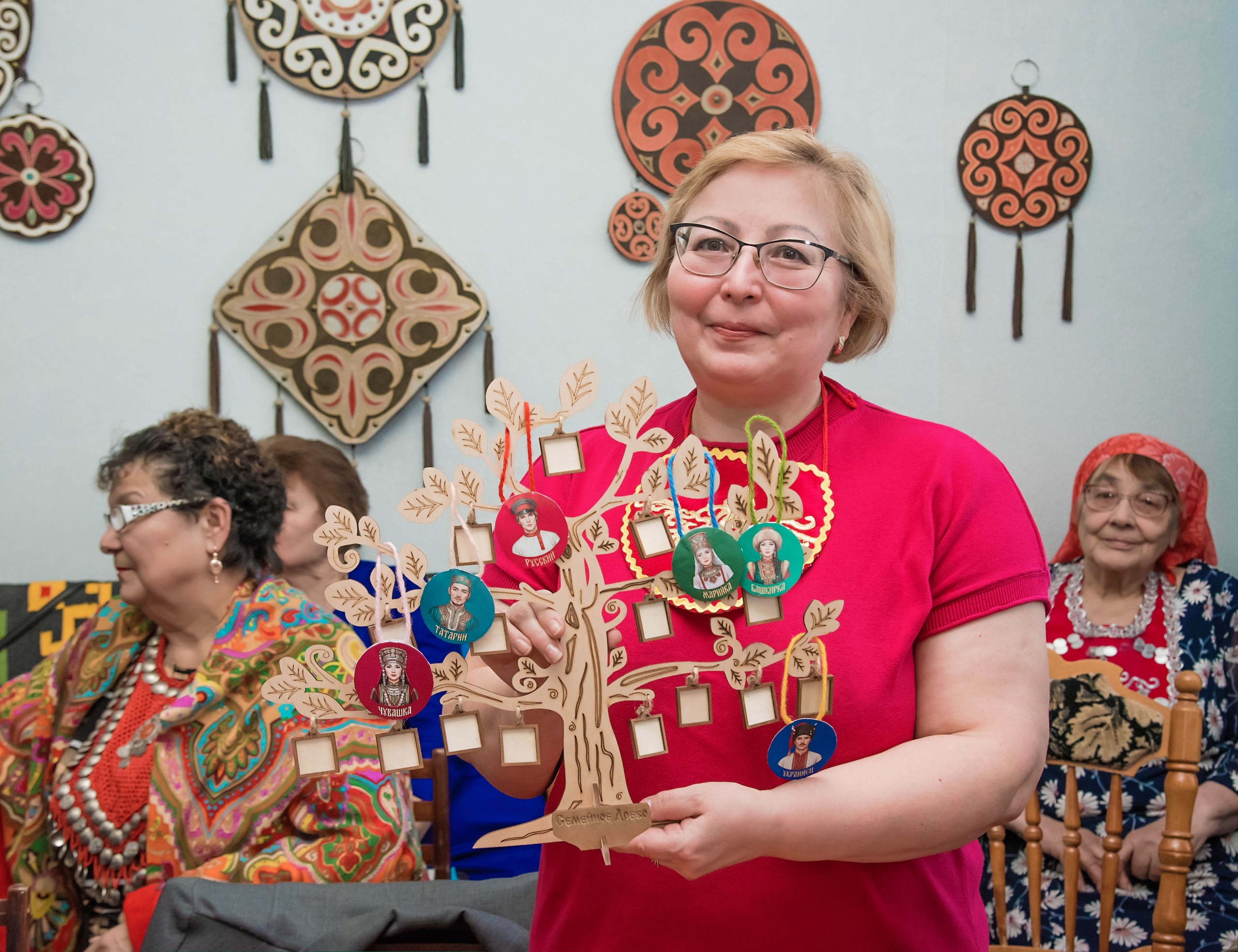 «Сатраш» уйнағаның бармы?