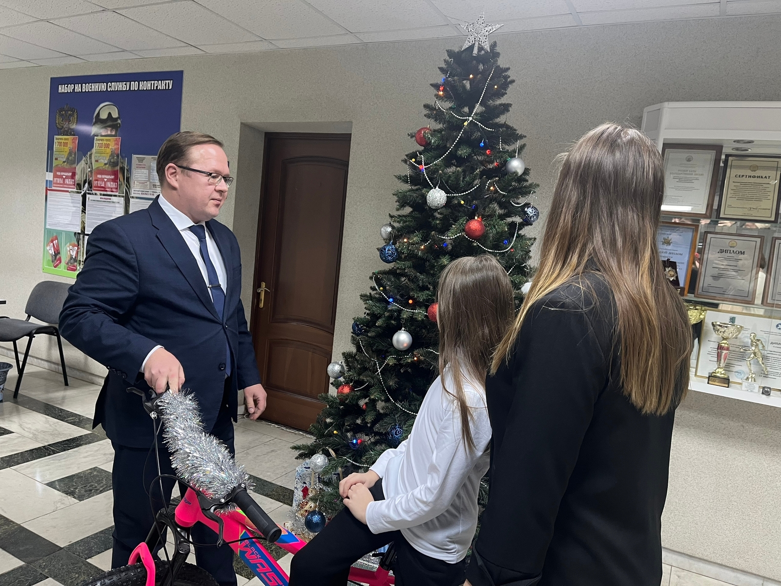 Туймазы районы башлығы 9 йәшлек ҡыҙҙың хыялын тормошҡа ашырҙы