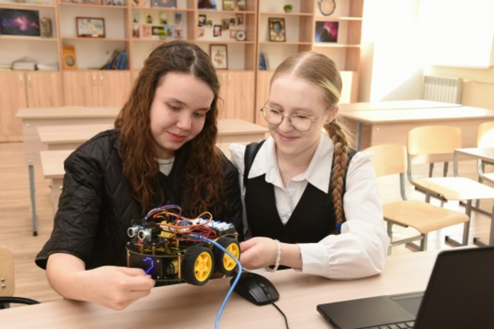 Туймазыға Аҡмулла университеты вәкилдәре килде