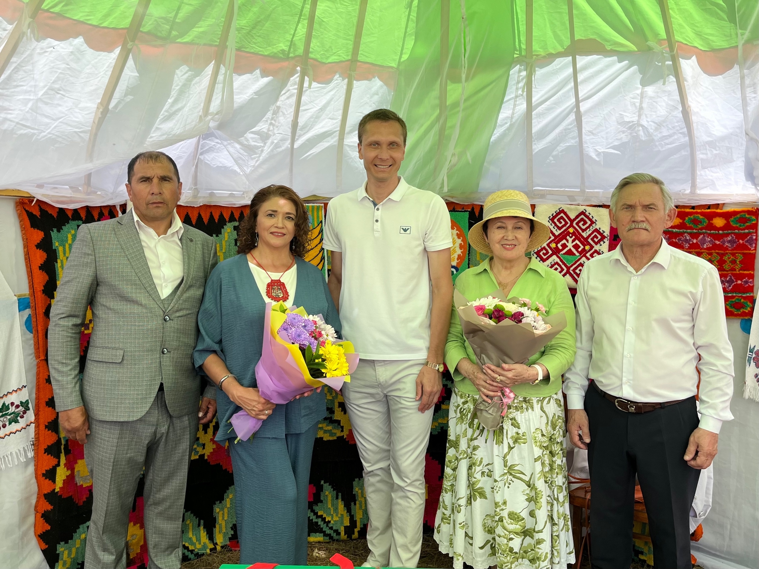 Гөрләп йәшәй Яңышлылар