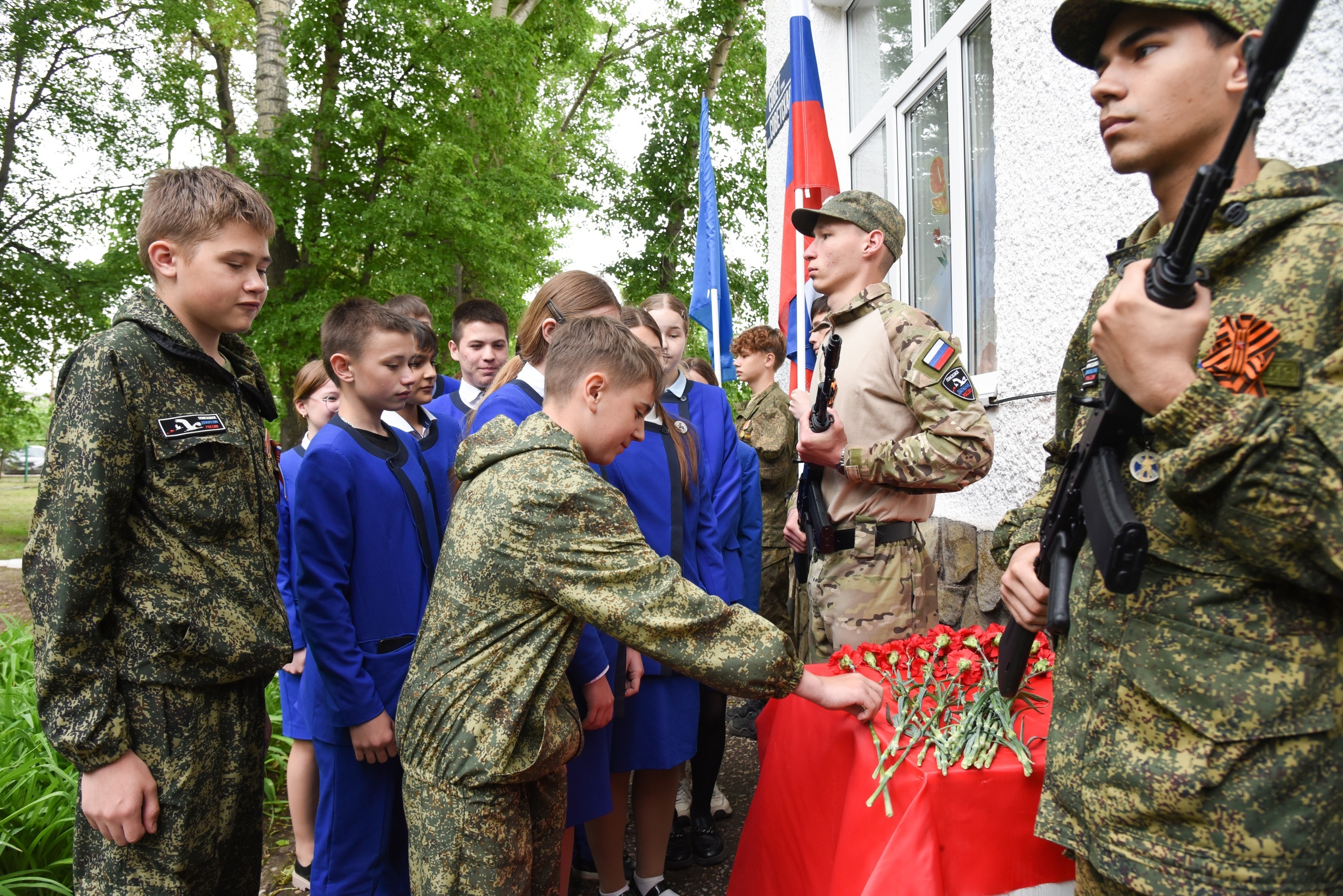 Туймазыла иҫтәлекле мемориаль плитаһын асыуға тантанаһы үтте