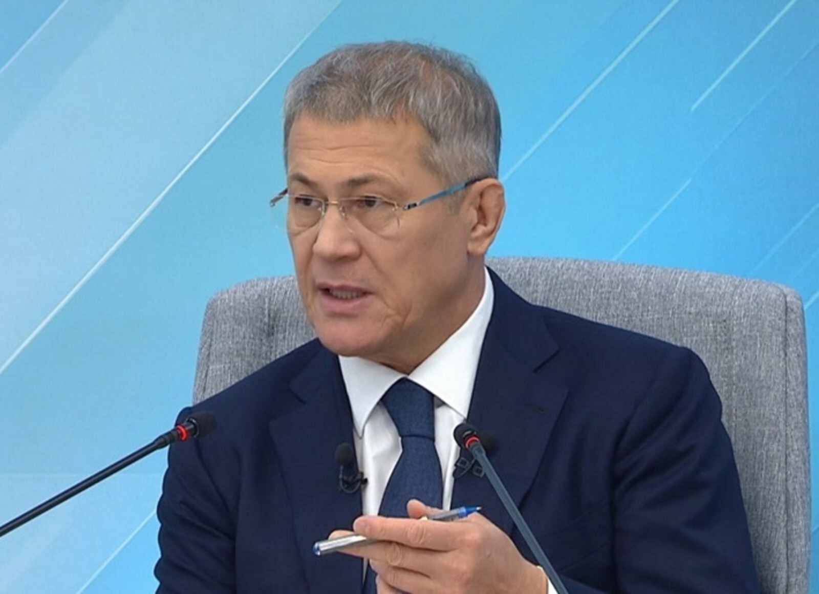 Михаил Мишустин отметил разработки ученых из Башкирии